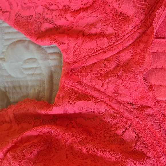 Torrid Lace Unlined WIRED Bra, Size 42F - Picture 2 of 7